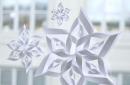 Kuinka tehdä uudenvuoden lumihiutaleita omin käsin Kuinka tehdä alkuperäinen lumihiutale paperista